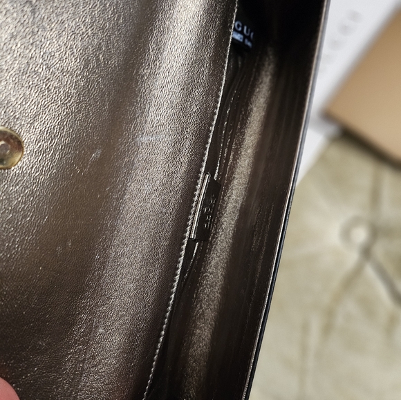 Rare Authentic Gucci crystals embellished clutch - Picture 7 of 9